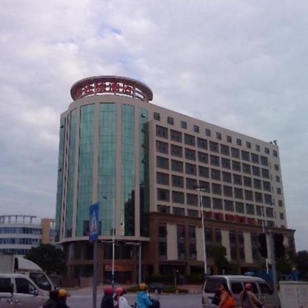 7 Days Inn Yangjiang Xinyue International Studio Εξωτερικό φωτογραφία