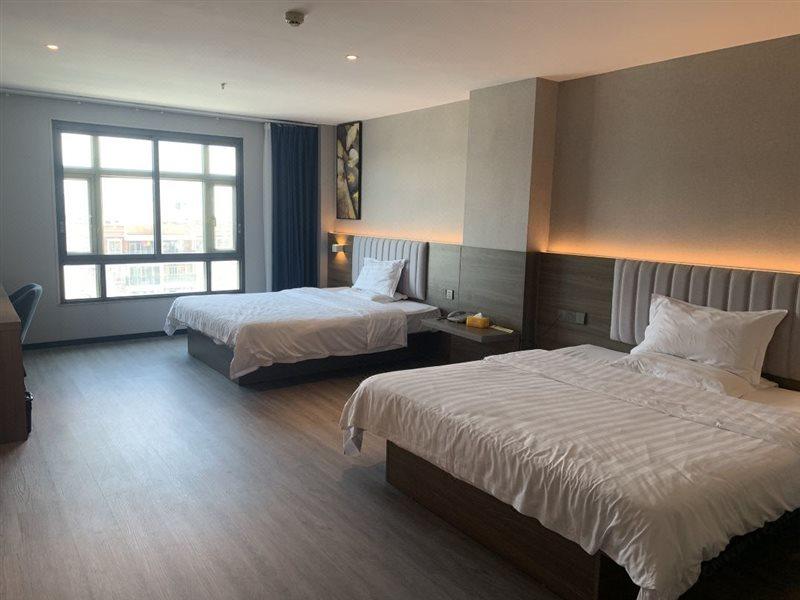 7 Days Inn Yangjiang Xinyue International Studio Εξωτερικό φωτογραφία