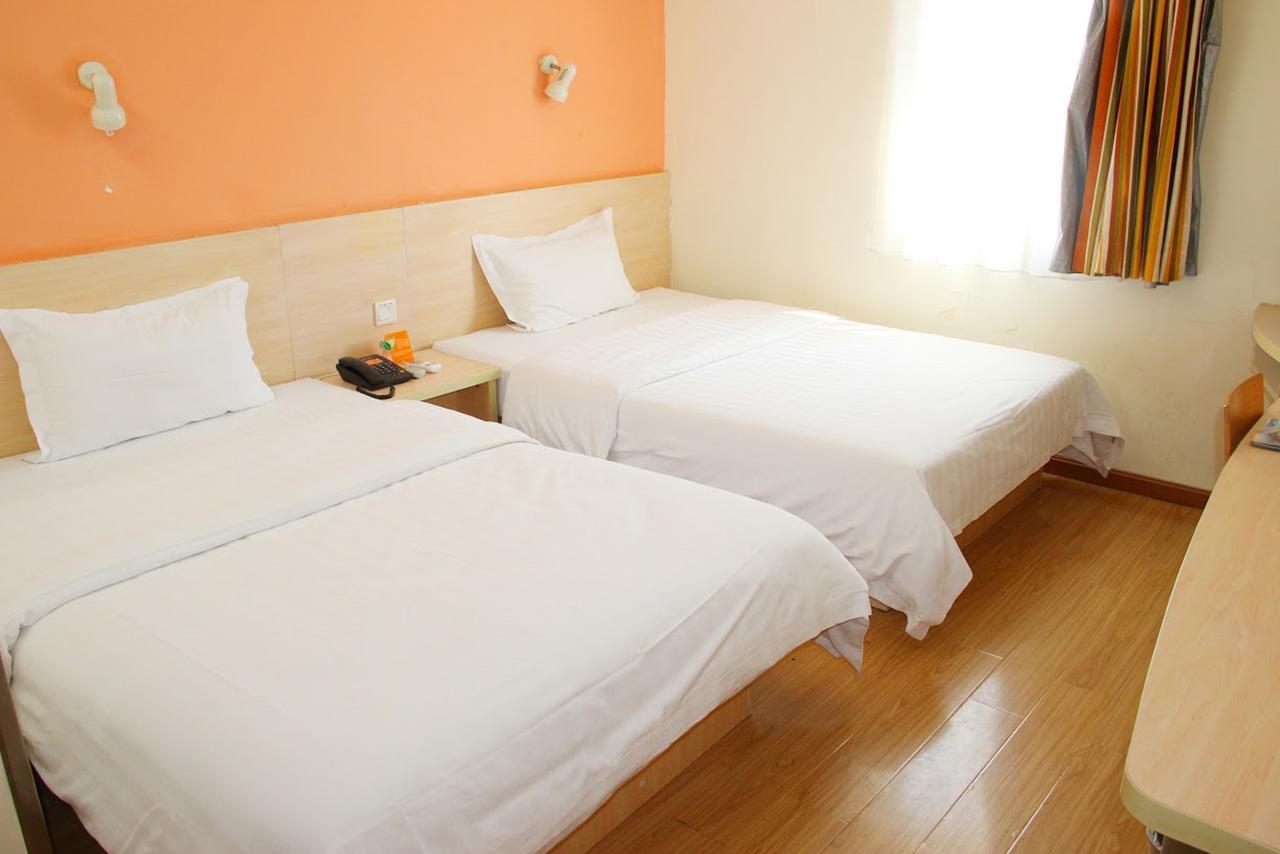7 Days Inn Yangjiang Xinyue International Studio Εξωτερικό φωτογραφία